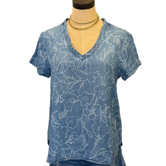 CLOTH & STONE Anthropologie Tencel Chambray Floral Shirt Top Blouse size S - Picture 1 of 8
